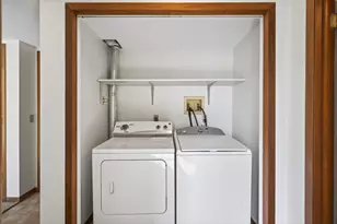 6671 Stillwater Blvd N, Oakdale, MN 55128 - Photo 23