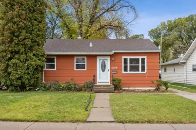 1629 12th Street N, Fargo, ND 58102 - Photo 1