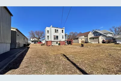 12 E Main Street, Madelia, MN 56062 - Photo 9