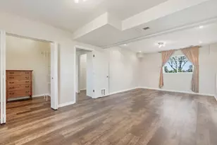 313 Birch St, Baldwin, WI 54002 - Photo 9