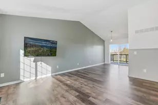 313 Birch St, Baldwin, WI 54002 - Photo 9