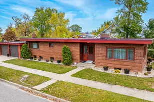 227 14th St NE, Bemidji, MN 56601 - Photo 1