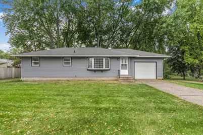 1105 Summit Avenue N, Sauk Rapids, MN 56379 - Photo 1