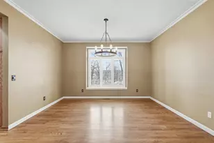 6340 Summit Cir, Chanhassen, MN 55317 - Photo 19