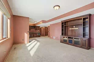 6340 Summit Cir, Chanhassen, MN 55317 - Photo 73