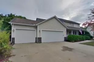 13537 Dellwood Ct, Rosemount, MN 55068 - Photo 1