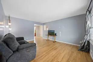 11208 Jefferson St NE, Blaine, MN 55434 - Photo 3