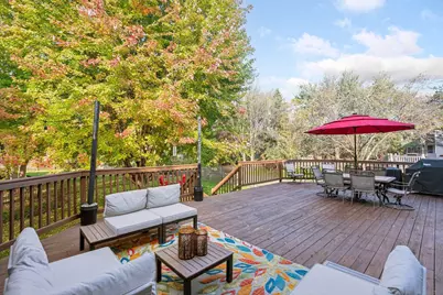 8762 Prescott Drive, Eden Prairie, MN 55347 - Photo 5