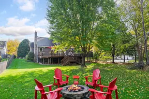 8762 Prescott Dr, Eden Prairie, MN 55347 - Photo 3