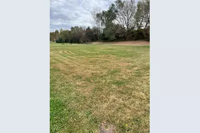 2319 Lake Avenue, New Ulm, MN 56073 - Photo 1