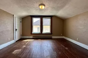 742 N Freeman Ave, Luverne, MN 56156 - Photo 23