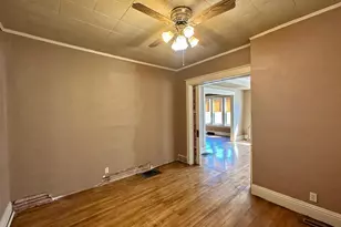 742 N Freeman Ave, Luverne, MN 56156 - Photo 7