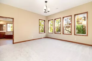 8124 Clifford Cir, Inver Grove Heights, MN 55076 - Photo 13