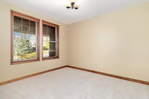 8124 Clifford Cir, Inver Grove Heights, MN 55076 - Photo 7