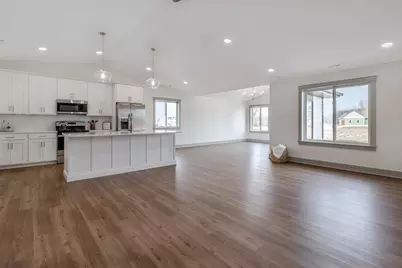 309 Pinehurst Drive, Mankato, MN 56001 - Photo 13