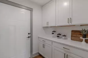 309 Pinehurst Dr, Mankato, MN 56001 - Photo 17