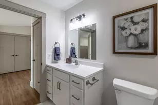 309 Pinehurst Dr, Mankato, MN 56001 - Photo 9