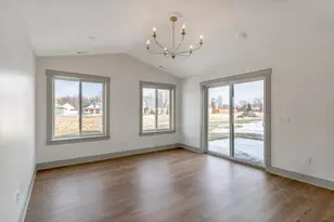 309 Pinehurst Dr, Mankato, MN 56001 - Photo 21