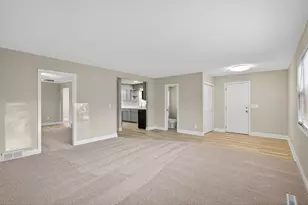 1427 Hazel St N, Saint Paul, MN 55119 - Photo 11