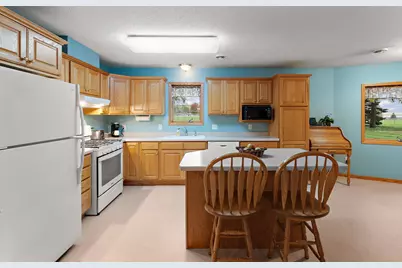 11206 72nd Street S, Cottage Grove, MN 55016 - Photo 9