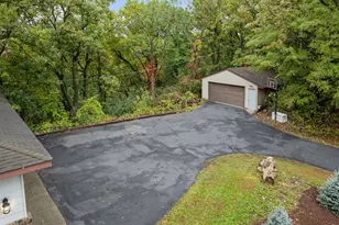 12855 Dory Ave, Apple Valley, MN 55124 - Photo 3