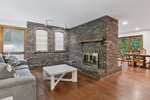 12855 Dory Ave, Apple Valley, MN 55124 - Photo 9