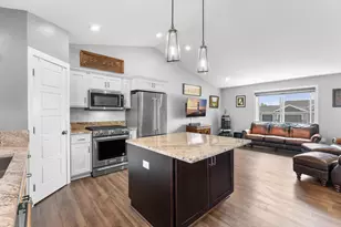 1307 12th St NW, Kasson, MN 55944 - Photo 7