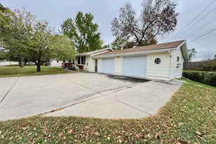 1208 Somerset Rd, Fergus Falls, MN 56537 - Photo 9