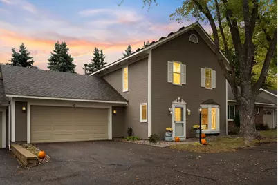 42 Somerset Drive, Waconia, MN 55387 - Photo 1