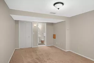 9622 Toledo Cir, Bloomington, MN 55437 - Photo 21