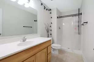 21305 Hytrail Cir, Lakeville, MN 55044 - Photo 37