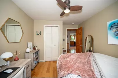 3239 S Lake Avenue, Duluth, MN 55802 - Photo 17