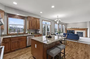 249 Tristan Dr, Victoria, MN 55331 - Photo 15