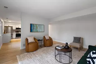 7838 Dunmore Rd, Woodbury, MN 55125 - Photo 5