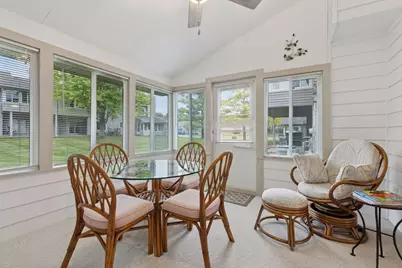 8764 Cottonwood Lane N, Maple Grove, MN 55369 - Photo 7