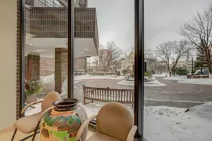 1201 Yale Pl, Minneapolis, MN 55403 - Photo 13