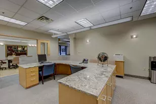 1201 Yale Pl, Minneapolis, MN 55403 - Photo 15