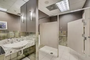 1201 Yale Pl, Minneapolis, MN 55403 - Photo 25