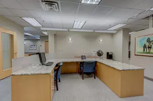 1201 Yale Pl, Minneapolis, MN 55403 - Photo 9