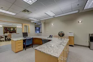 1201 Yale Pl, Minneapolis, MN 55403 - Photo 15