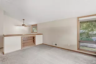 104 Mark Dr NE, Hutchinson, MN 55350 - Photo 7