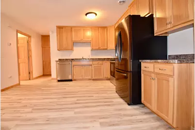 804 11th Avenue N, Milaca, MN 55371 - Photo 7