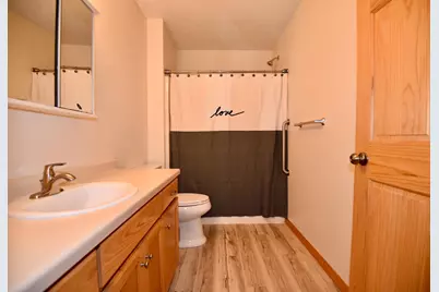 804 11th Avenue N, Milaca, MN 55371 - Photo 23