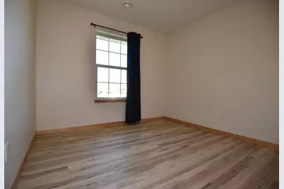 804 11th Avenue N, Milaca, MN 55371 - Photo 19