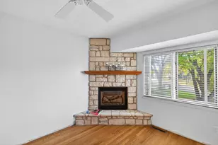 7182 Emerald Ln, Eden Prairie, MN 55346 - Photo 15