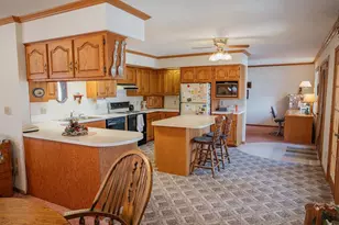 208 W 6th St, Blue Earth, MN 56013 - Photo 7