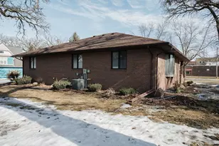 208 W 6th St, Blue Earth, MN 56013 - Photo 59