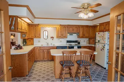 208 W 6th Street, Blue Earth, MN 56013 - Photo 13