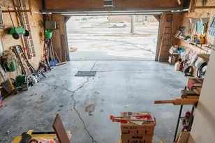 208 W 6th St, Blue Earth, MN 56013 - Photo 35