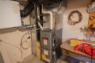 208 W 6th St, Blue Earth, MN 56013 - Photo 51